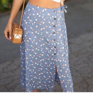 Blue floral midi skirt